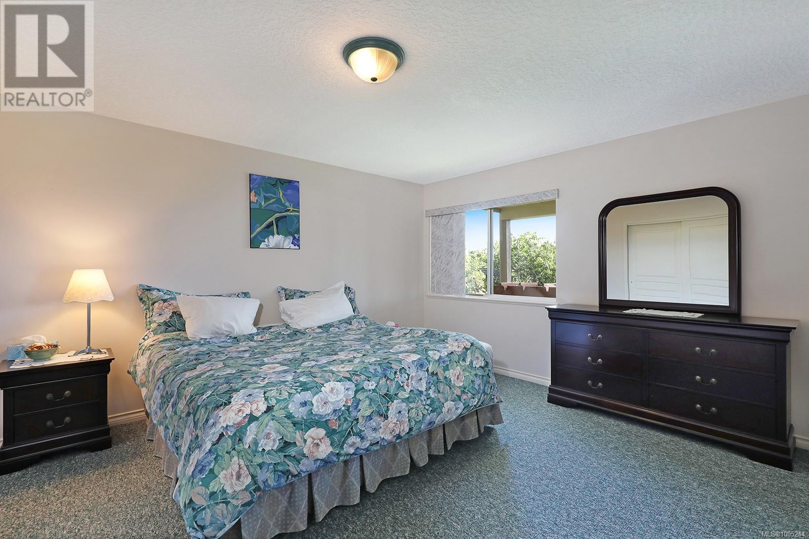 1437 Valley View Dr, Courtenay