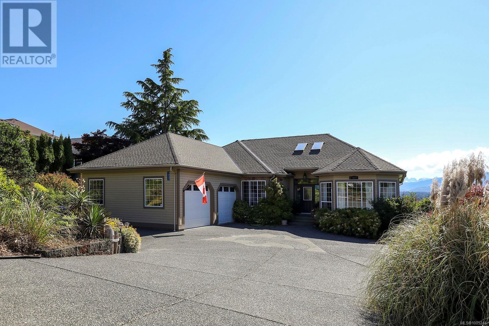 1437 Valley View Dr, Courtenay