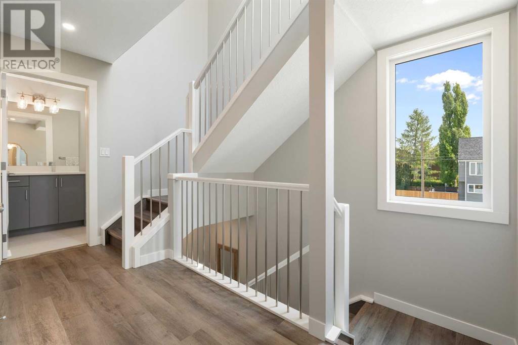 2, 136 21 Avenue NE, Calgary, Alberta