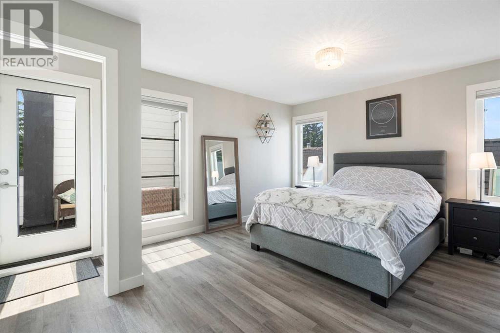 Single Family House for Sale in    Avenue NE Tuxedo Park Calgary 
