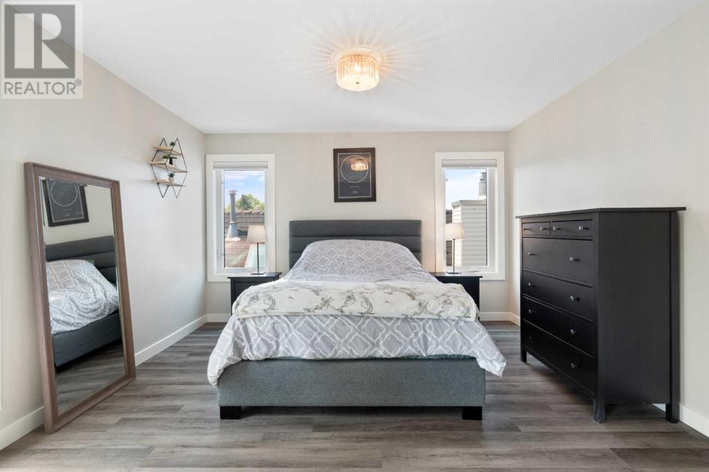 Single Family House for Sale in    Avenue NE Tuxedo Park Calgary 