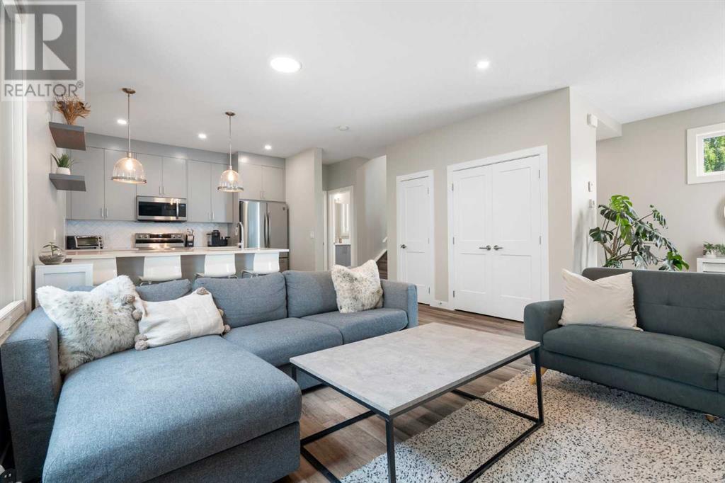 Single Family House for Sale in    Avenue NE Tuxedo Park Calgary 