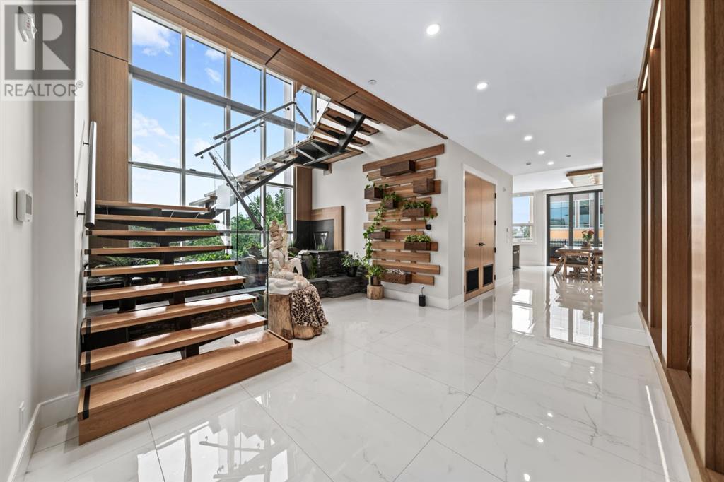 Multi-family House Multi-level for Sale in        Edmonton Trail NE Bridgeland/Riverside Calgary 
