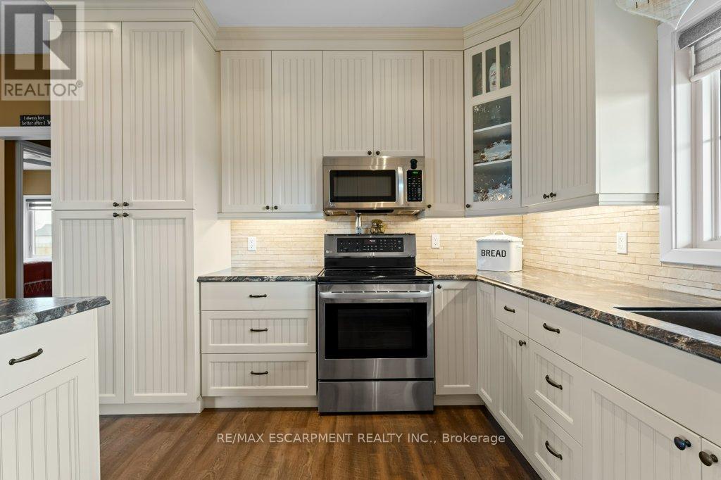Photo 15 of 6 Silverthorne Court, Haldimand ON