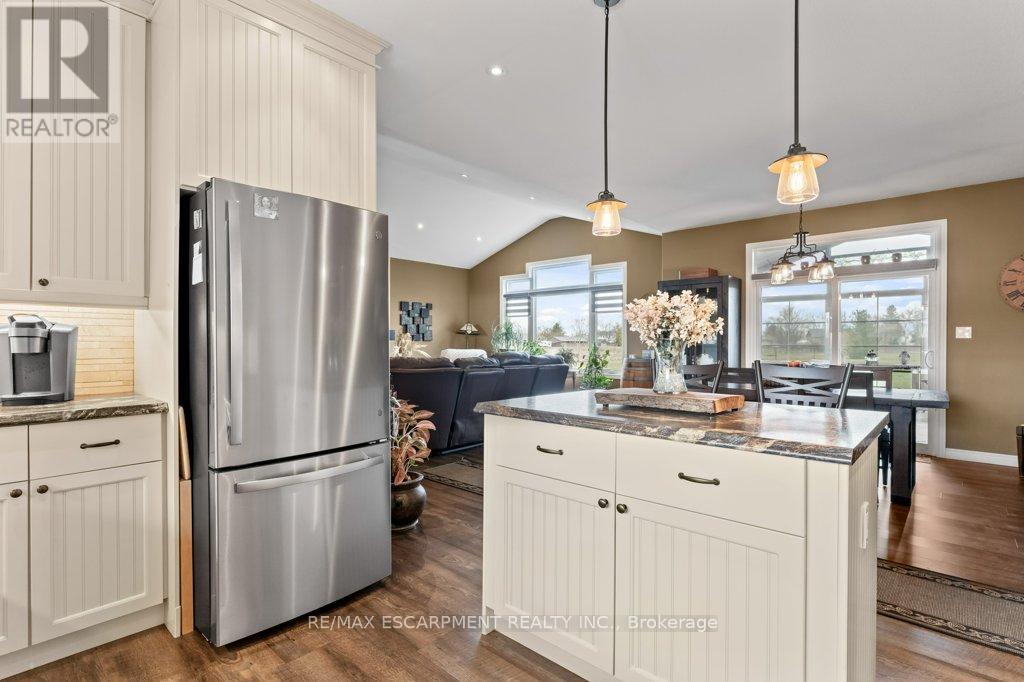 Photo 16 of 6 Silverthorne Court, Haldimand ON