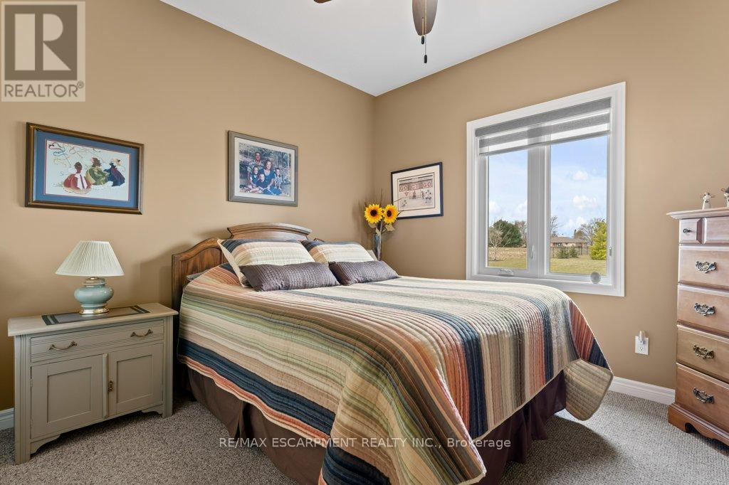 Photo 26 of 6 Silverthorne Court, Haldimand ON
