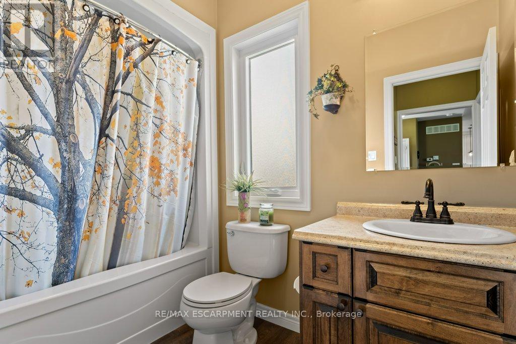 Photo 27 of 6 Silverthorne Court, Haldimand ON