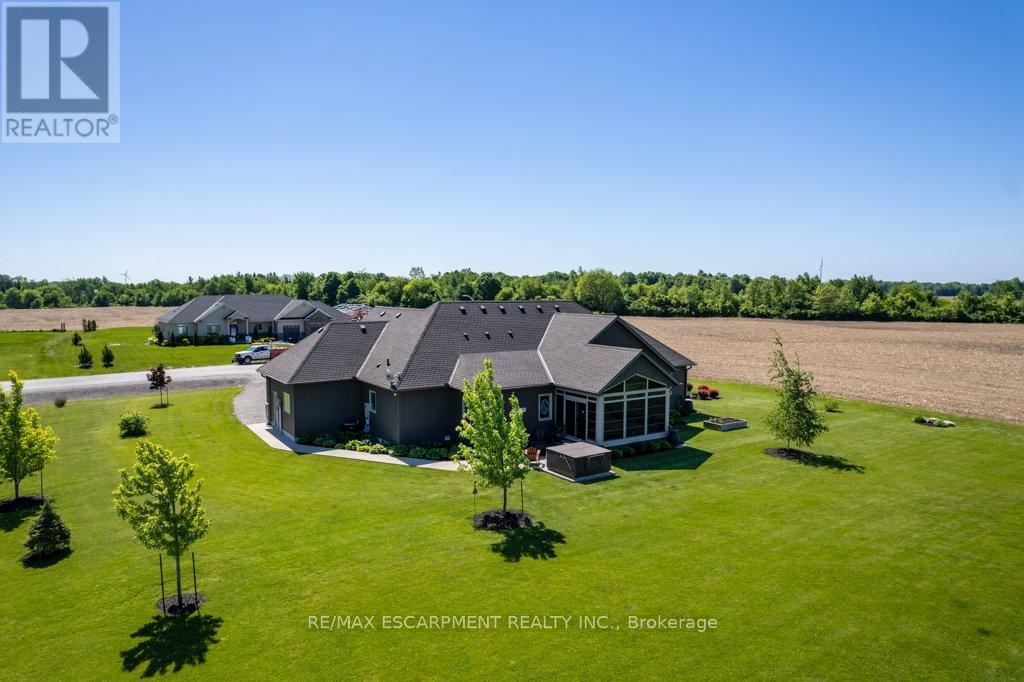 Photo 42 of 6 Silverthorne Court, Haldimand ON