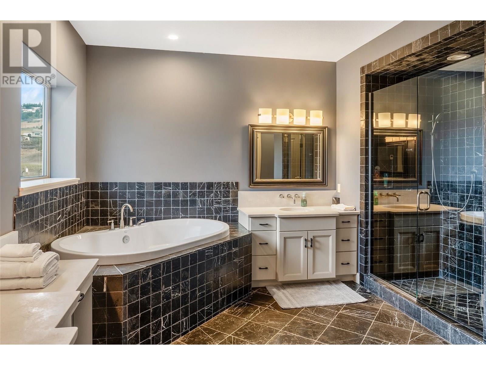 Photo 36 of 1029 Longacre Place, Vernon BC