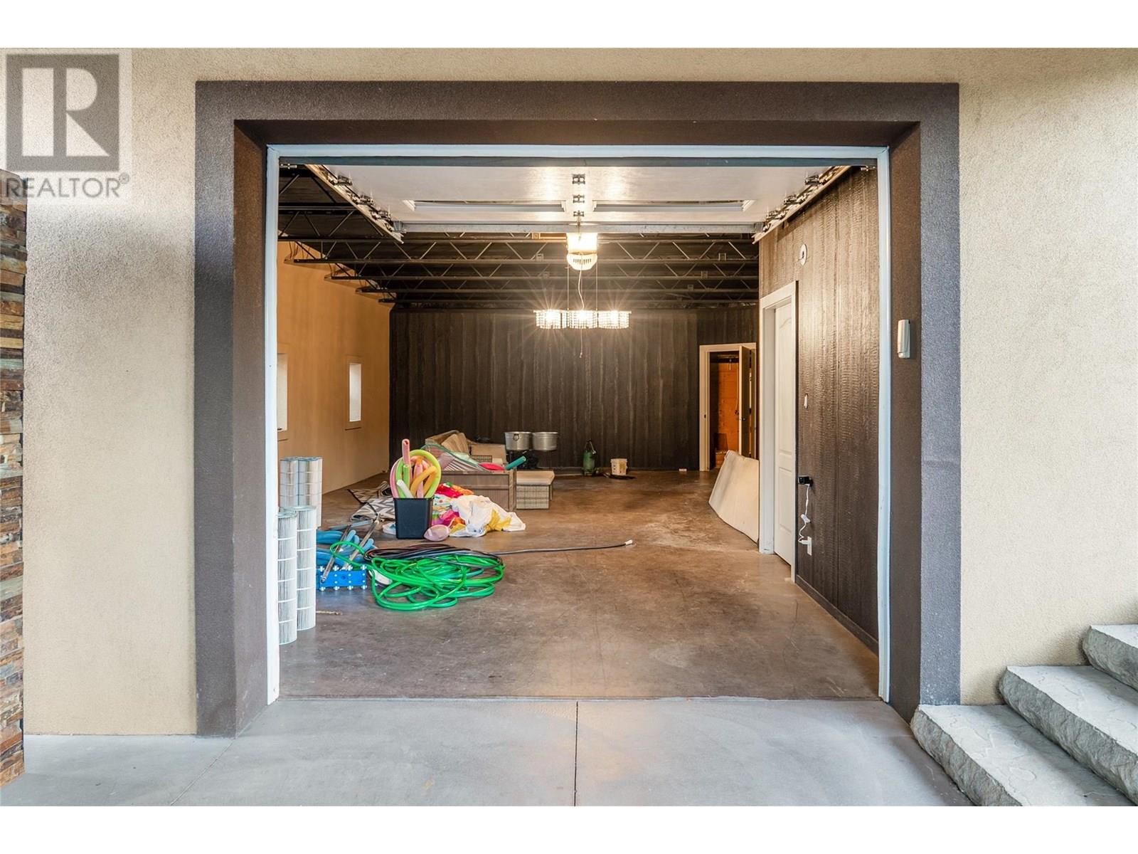 Photo 41 of 1029 Longacre Place, Vernon BC