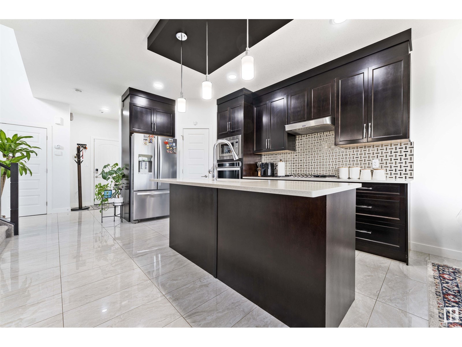 Photo 12 of 1206 27 St Nw, Edmonton AB