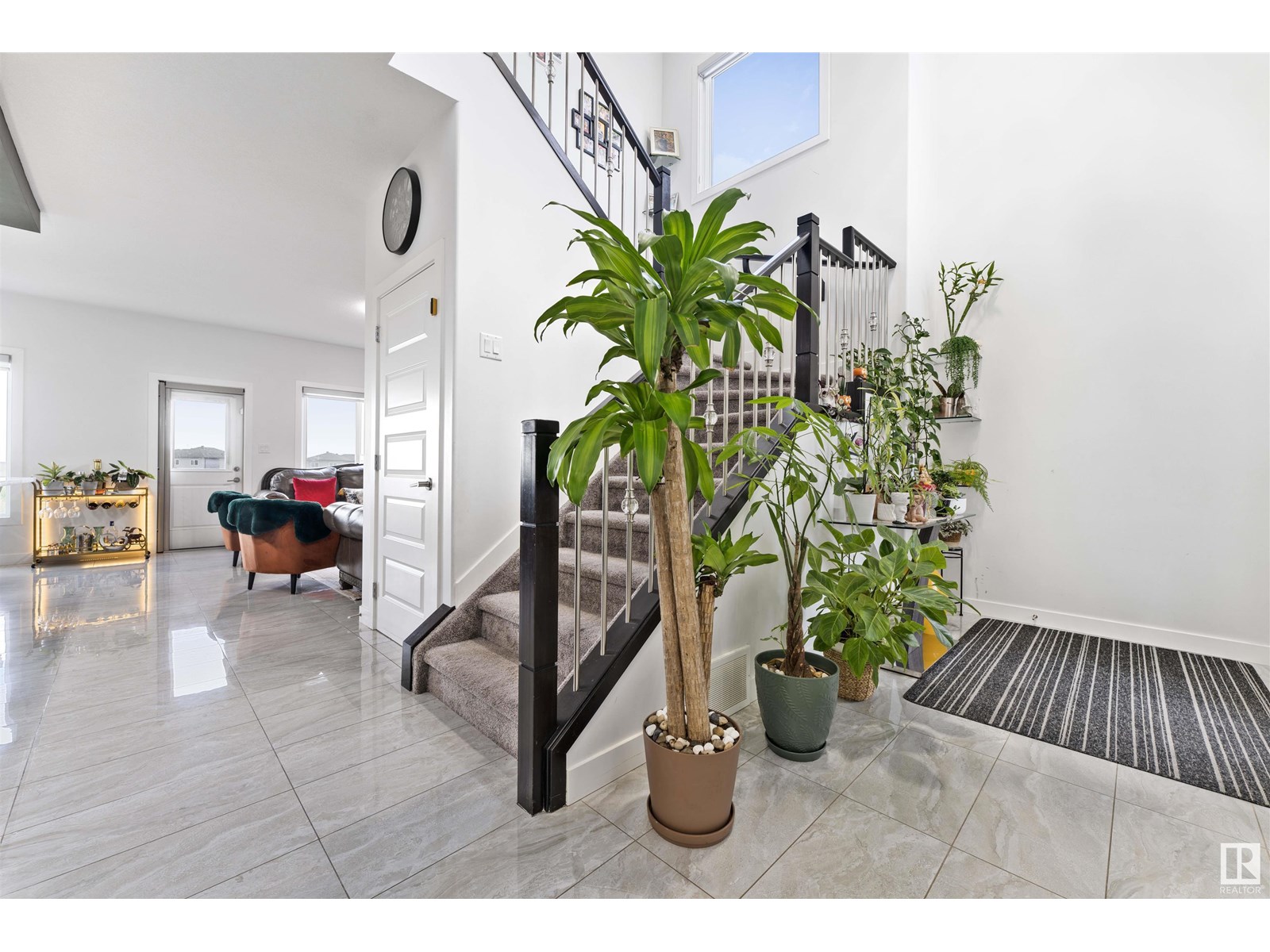 Photo 8 of 1206 27 St Nw, Edmonton AB