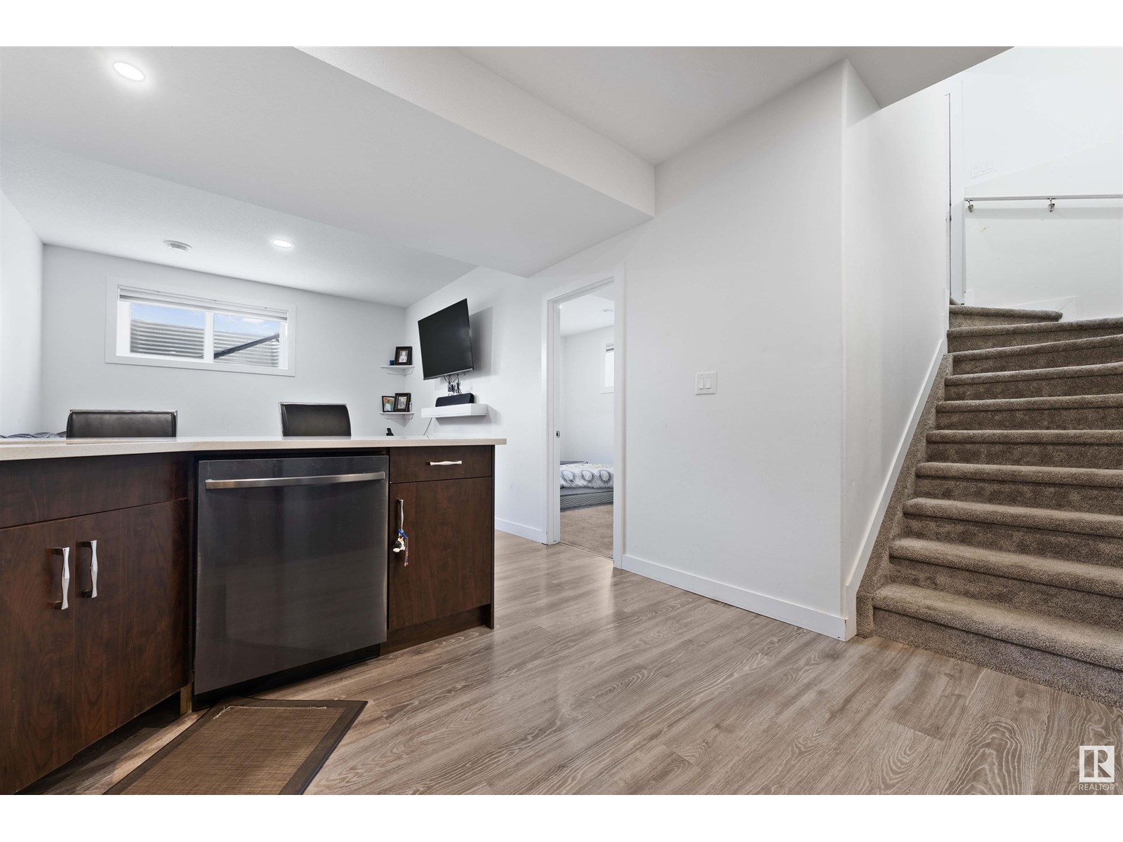 Photo 36 of 1206 27 St Nw, Edmonton AB