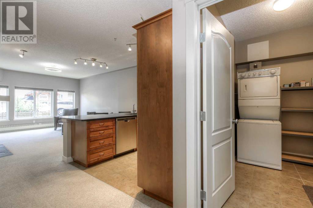 Single Family House for Sale in   Discovery Ridge Close SW Discovery Ridge Calgary 