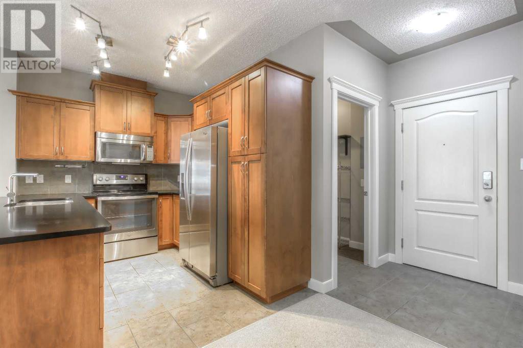 Single Family House for Sale in   Discovery Ridge Close SW Discovery Ridge Calgary 