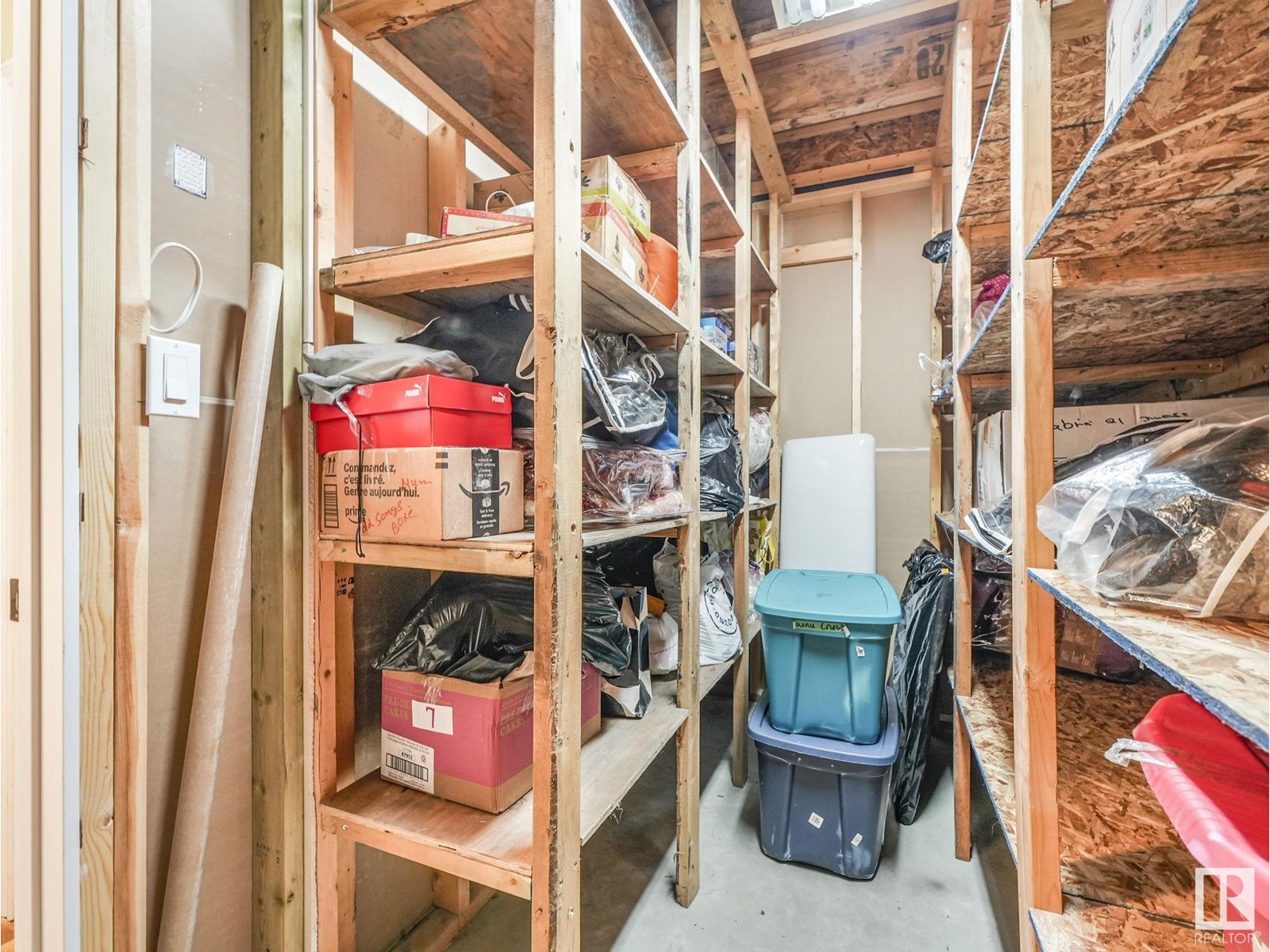 Photo 6 of 13 9420 172 St Nw, Edmonton AB