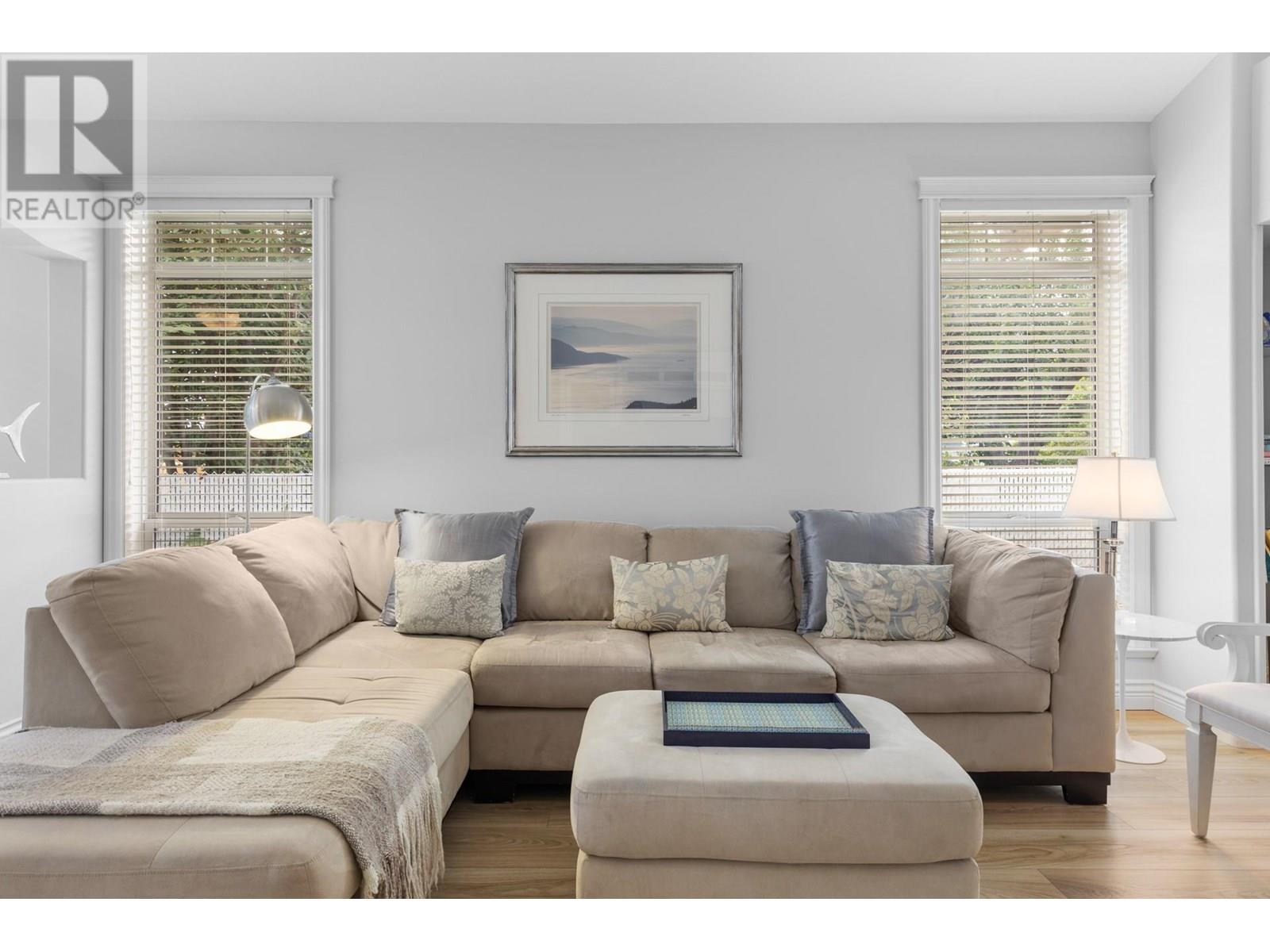  4032A Lake Avenue, Peachland
