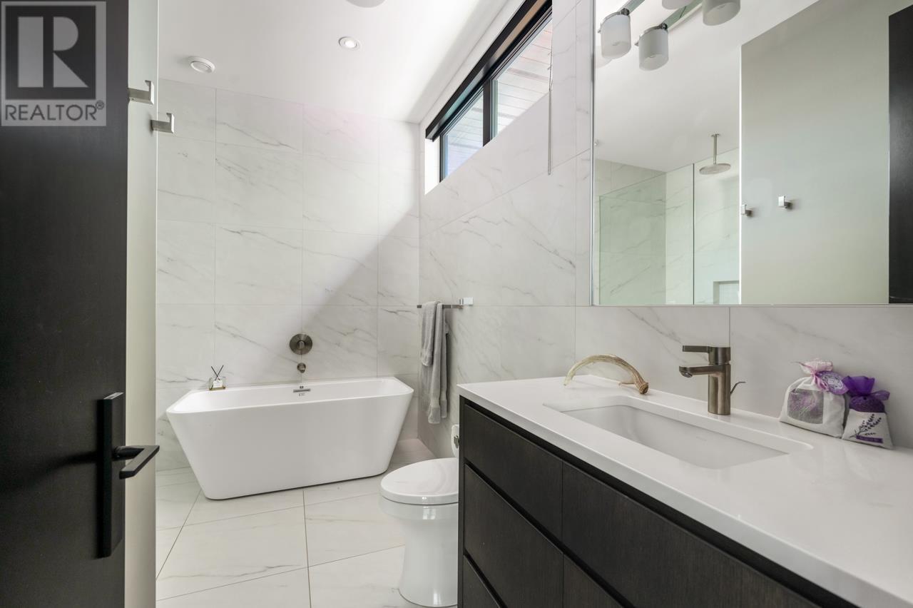 Photo 28 of 3430 Aintree Drive, North Vancouver BC