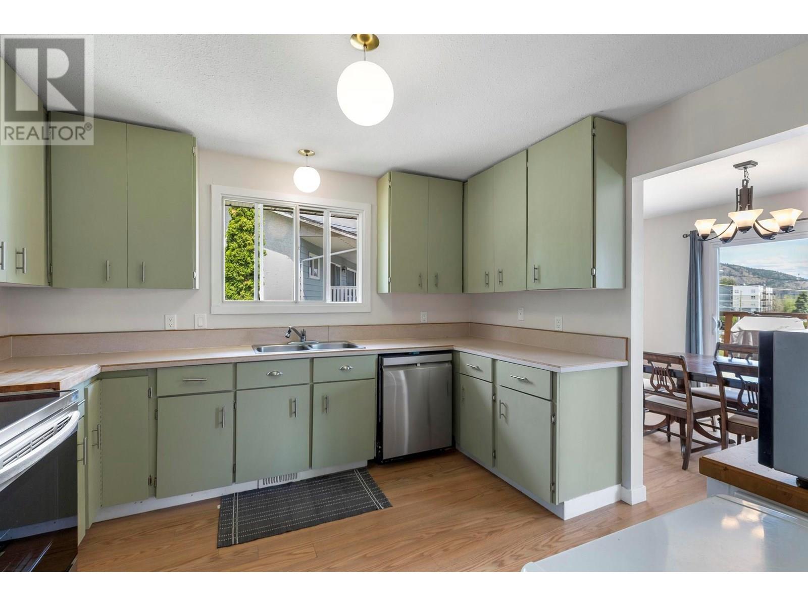  3414 Logan Court, West Kelowna