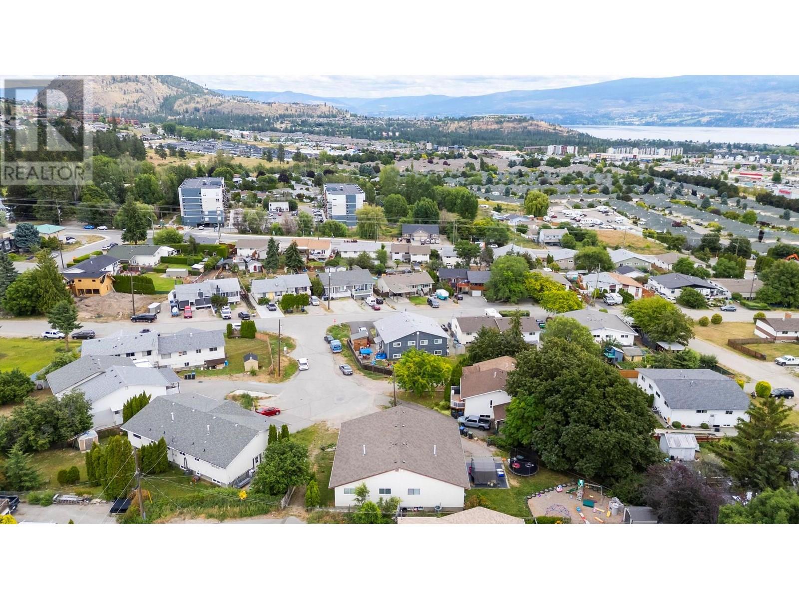  3414 Logan Court, West Kelowna