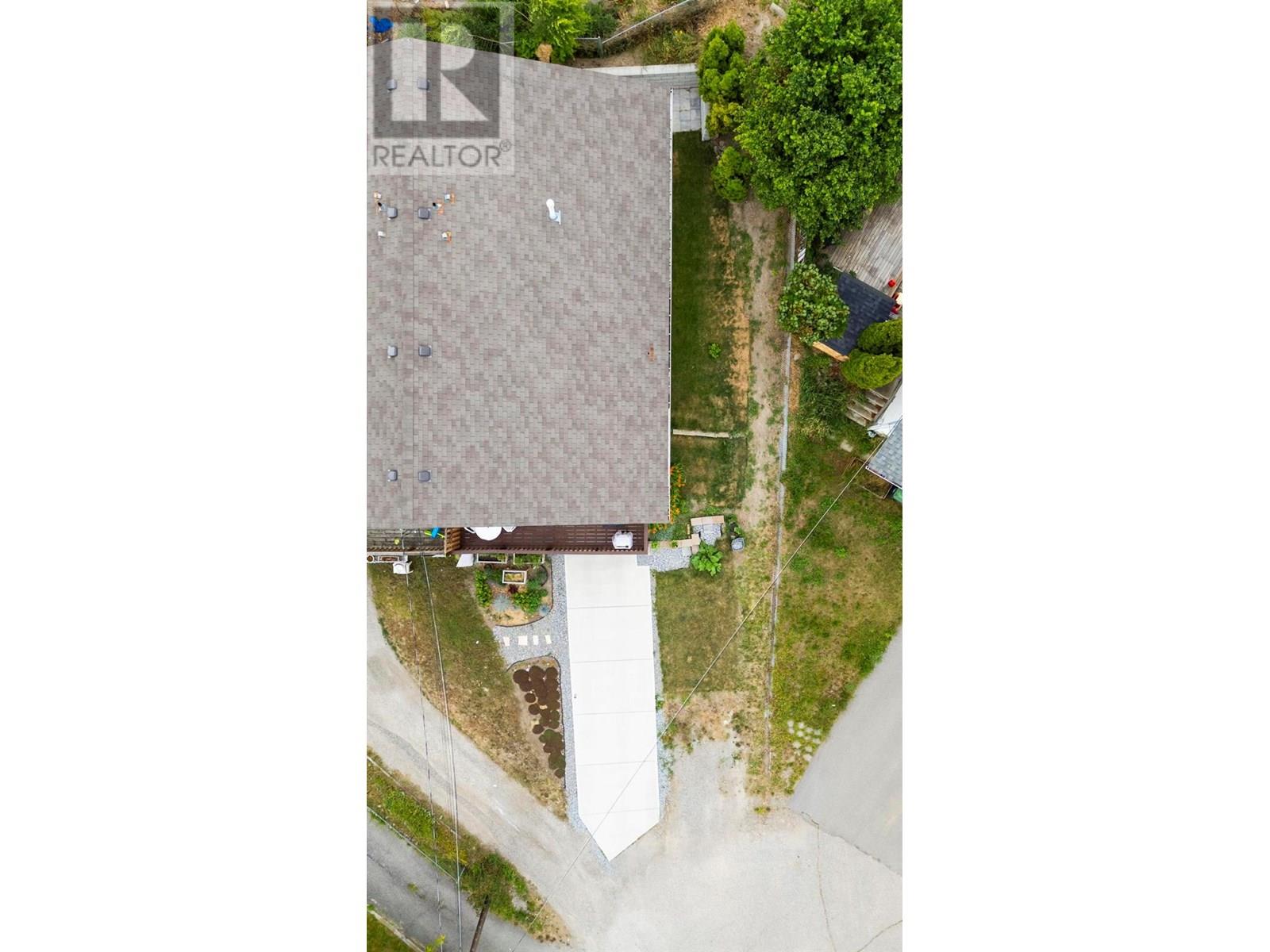  3414 Logan Court, West Kelowna