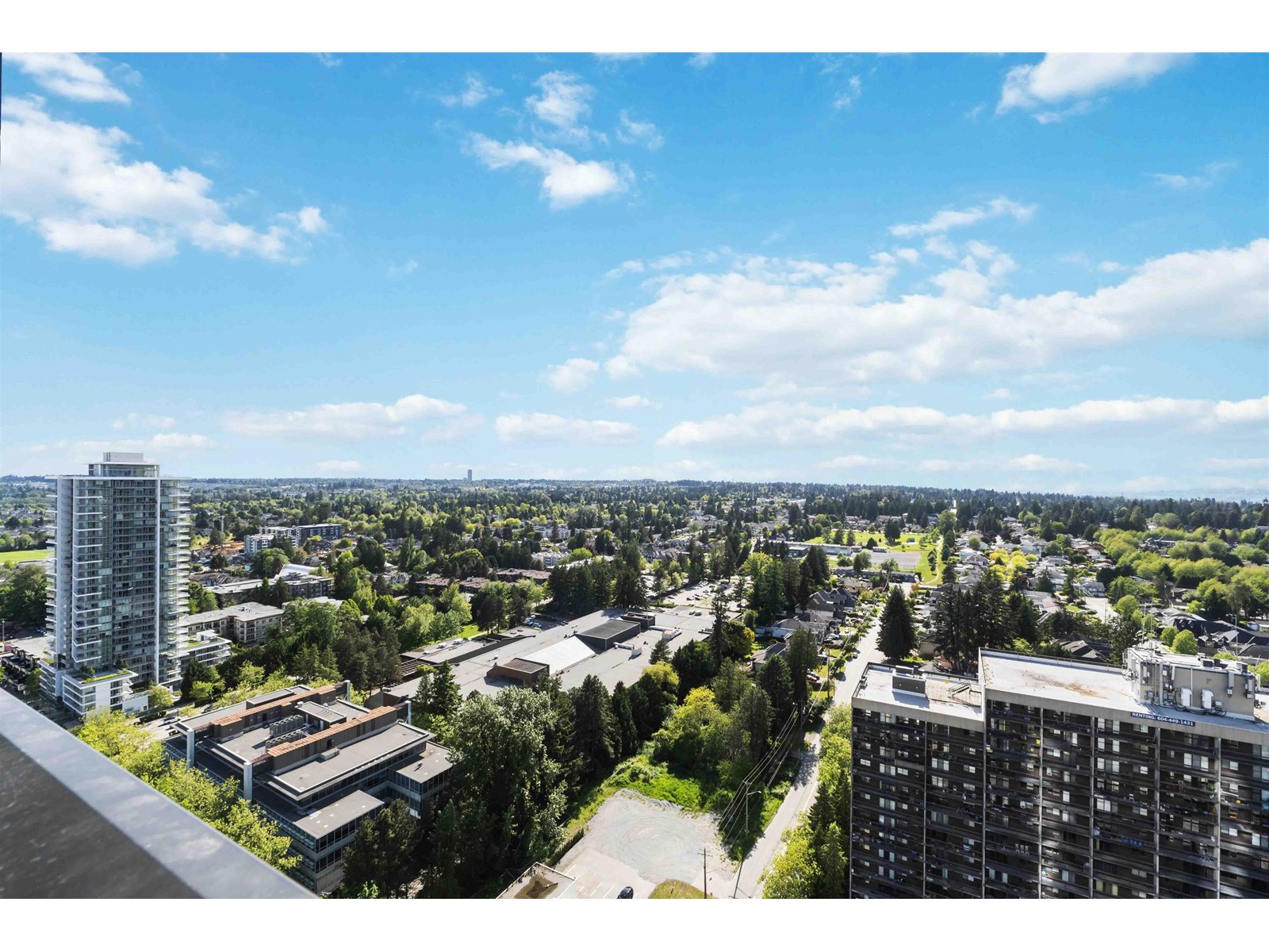 Photo 17 of 2703 13615 Fraser Highway, Surrey BC