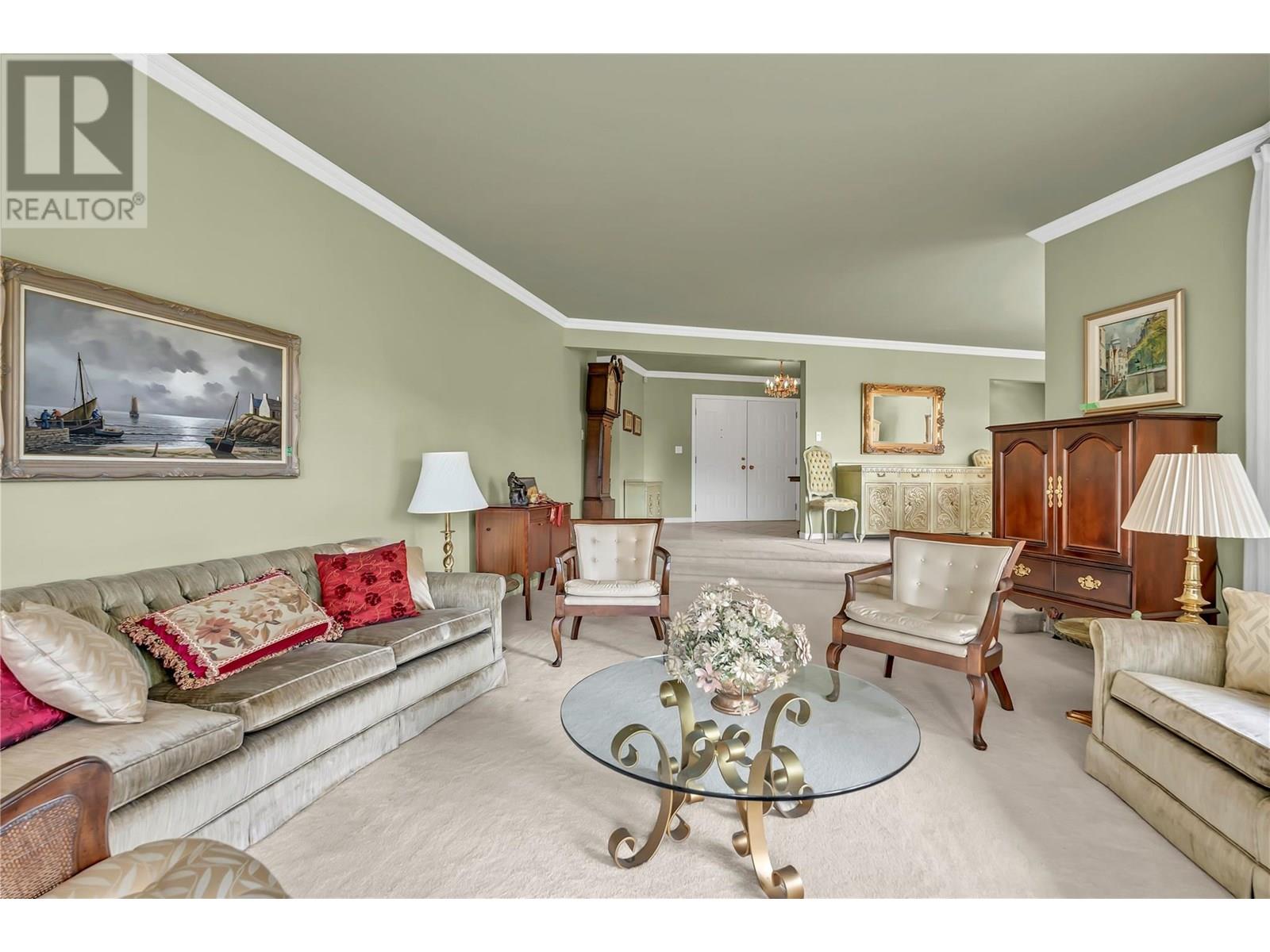  221 West Place Other, Princeton