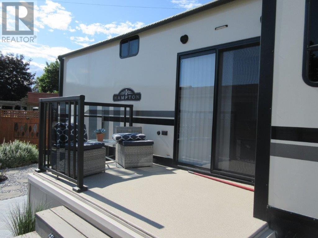 224 415 Commonwealth Road, Kelowna