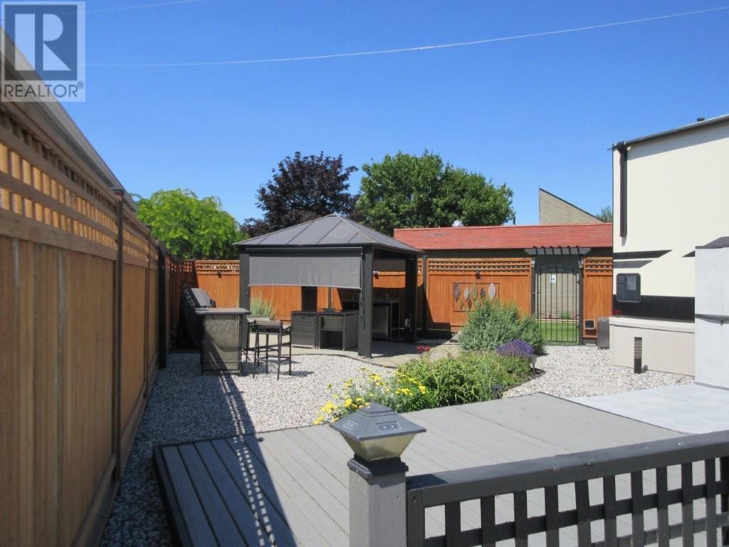224 415 Commonwealth Road, Kelowna