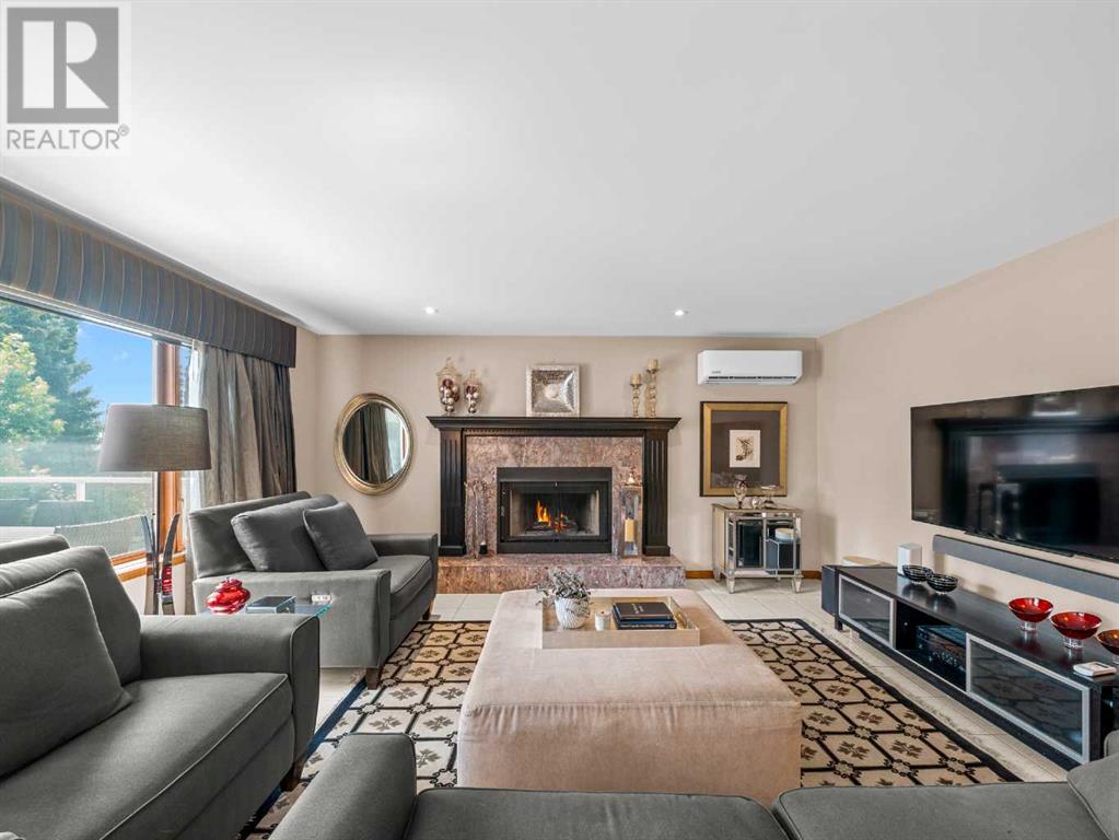 Single Family House for Sale in  Edgeview Road NW Edgemont Calgary 
