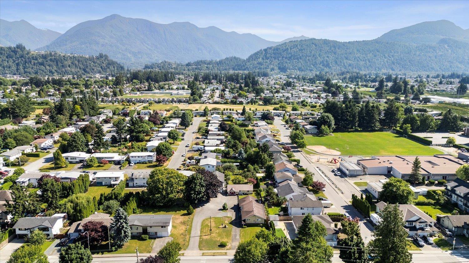 Photo 8 of 45240 South Sumas Road Sardis South, Chilliwack BC