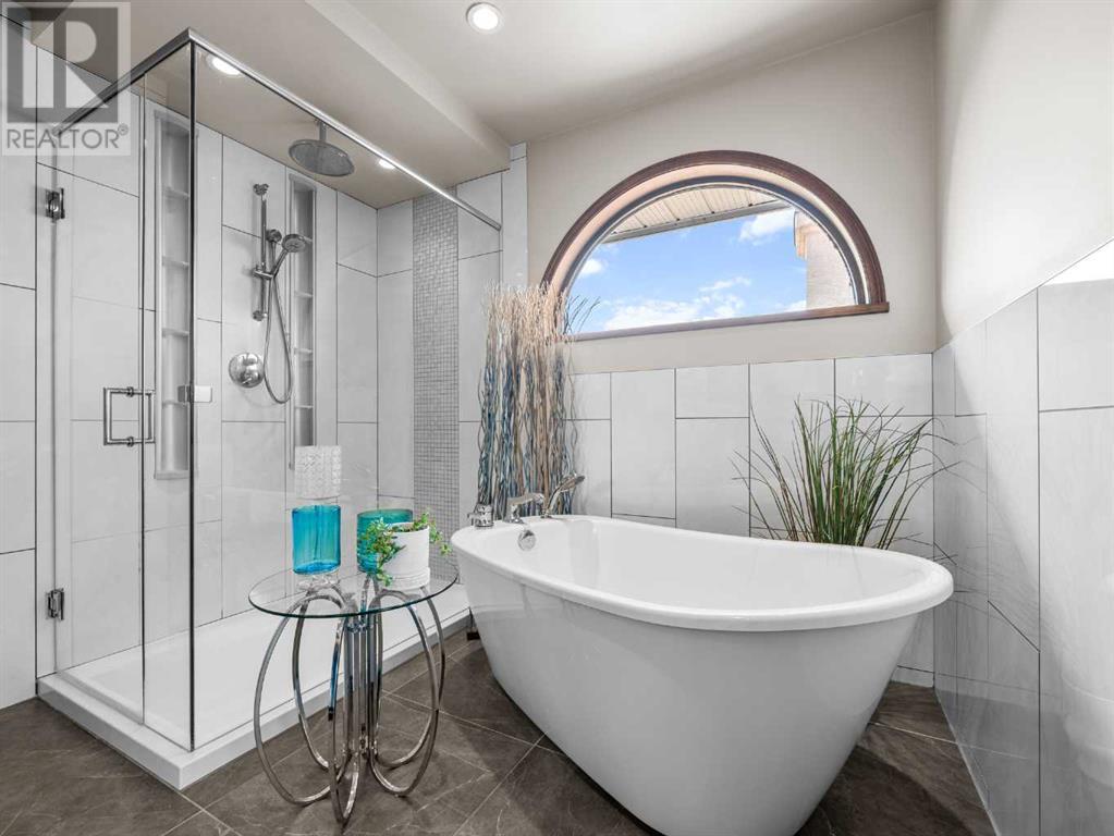 Single Family House for Sale in  Edgeview Road NW Edgemont Calgary 