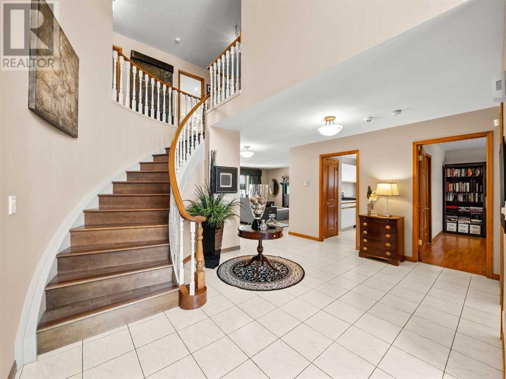 Single Family House for Sale in  Edgeview Road NW Edgemont Calgary 
