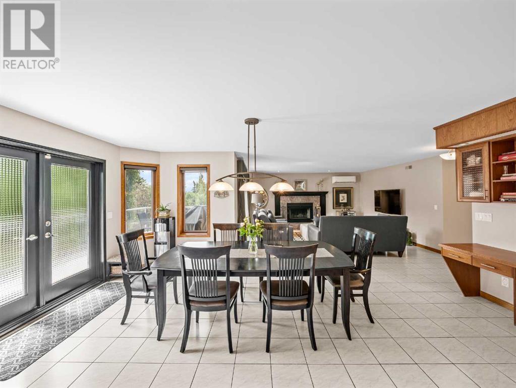 Single Family House for Sale in  Edgeview Road NW Edgemont Calgary 