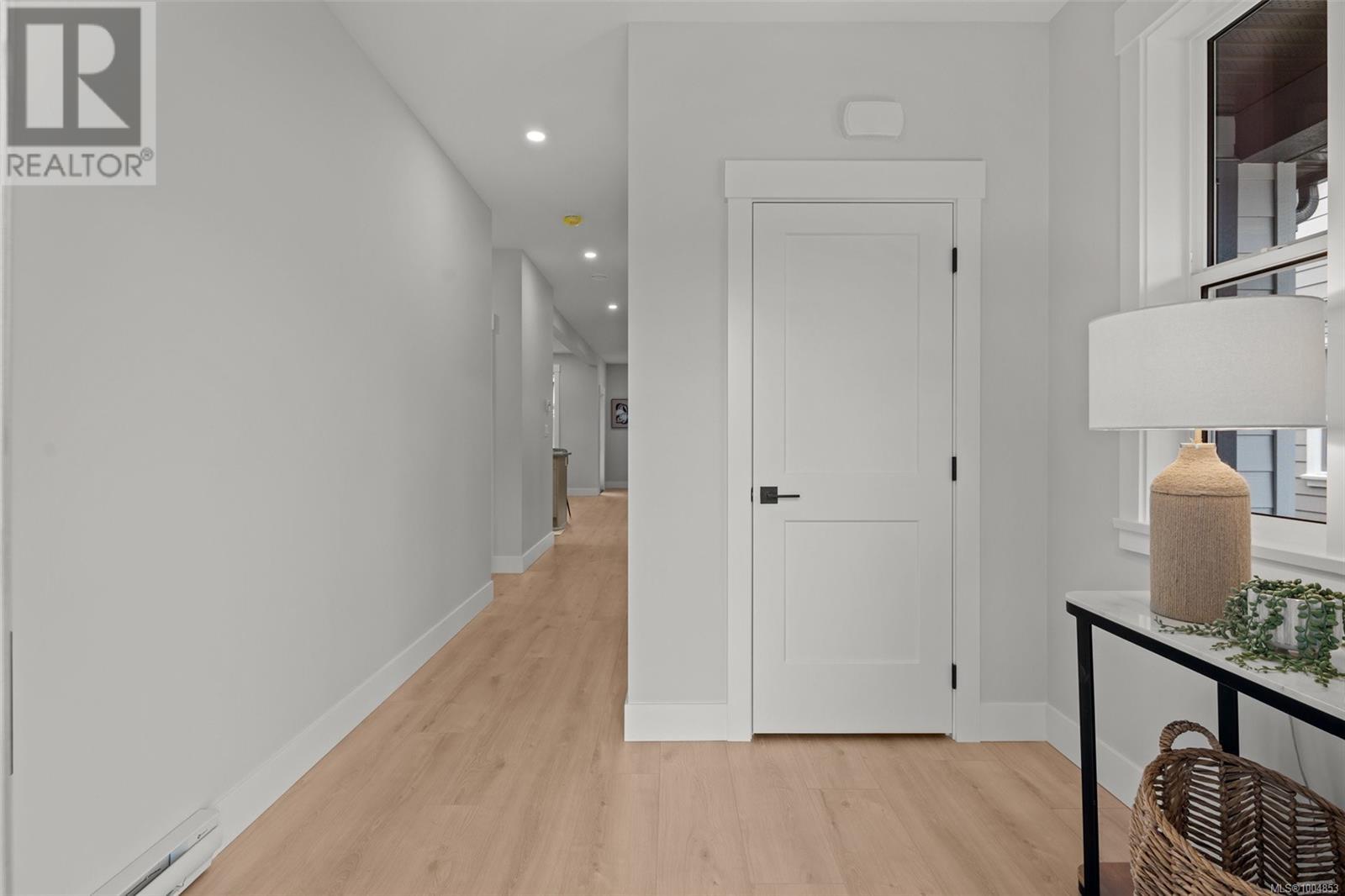 2274 EVELYN LANE - Image 12