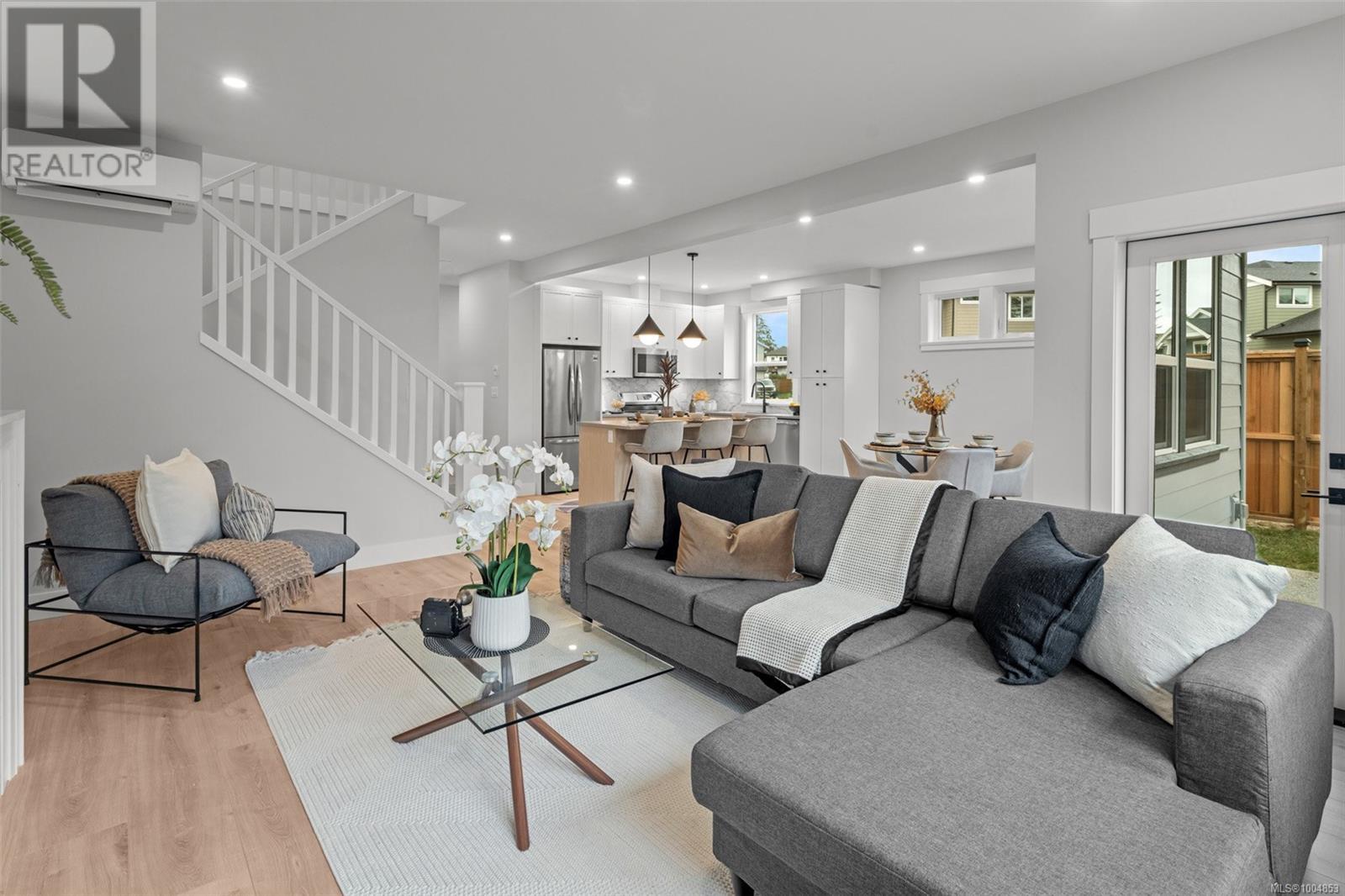 2274 EVELYN LANE - Image 26