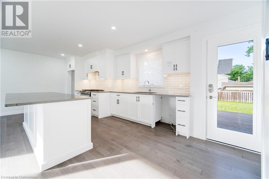 Photo 26 of 25 Patterson Drive, Brantford ON