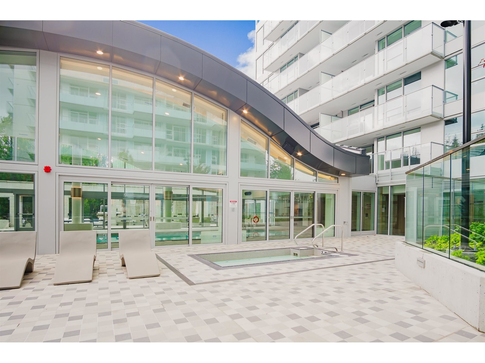 2403 13778 100 AVENUE, Surrey