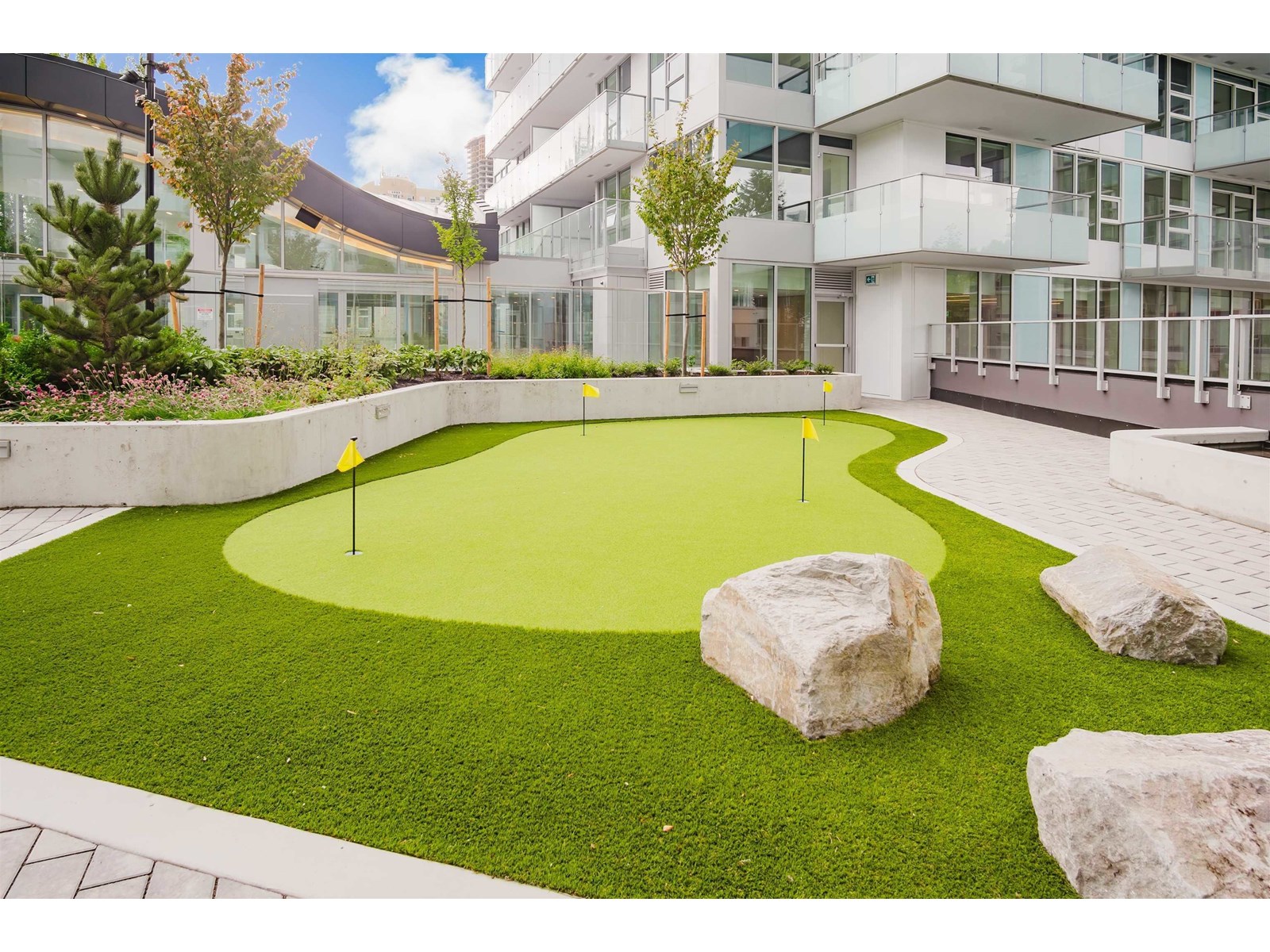 2403 13778 100 AVENUE, Surrey