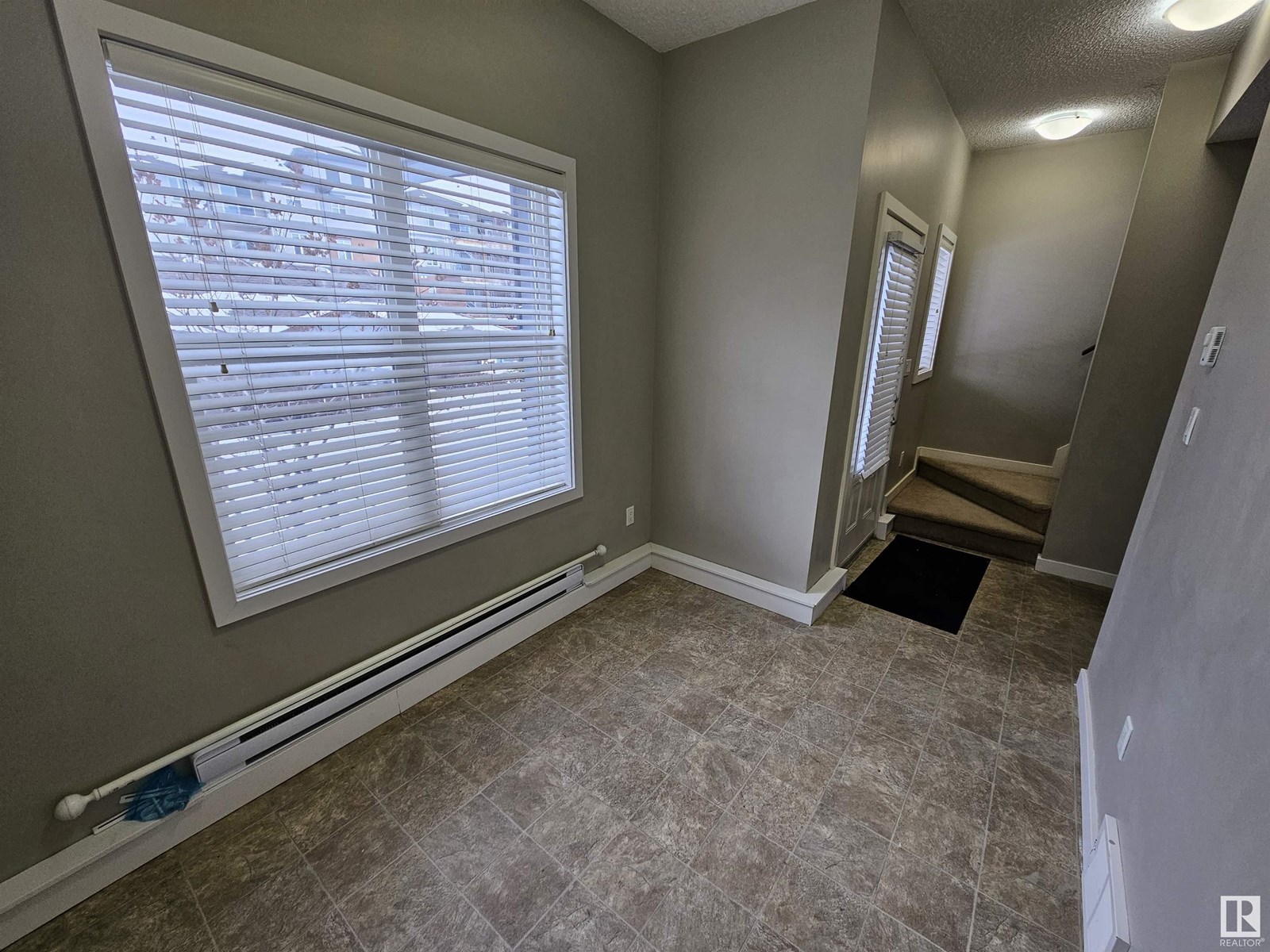 Photo 1 of 56 655 Watt Bv Sw, Edmonton AB