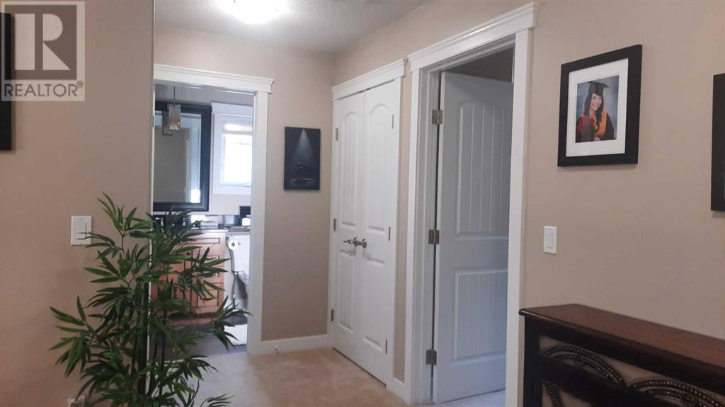 Single Family House for Sale in  Railway Avenue Rosedale Drumheller 