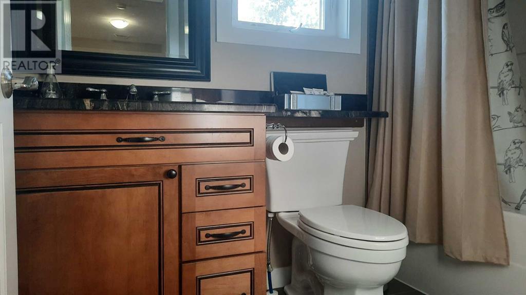 Single Family House for Sale in  Railway Avenue Rosedale Drumheller 