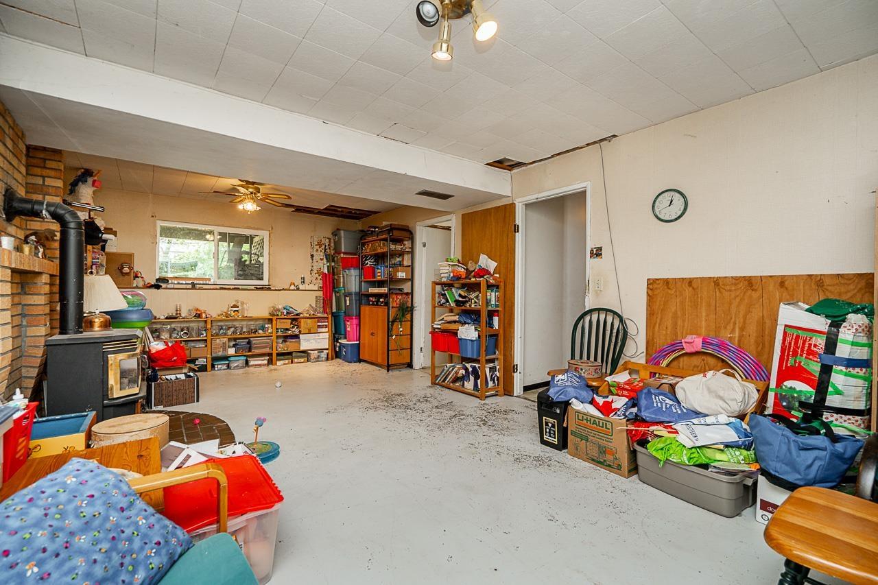 Photo 12 of 26842 32 A Avenue, Langley BC