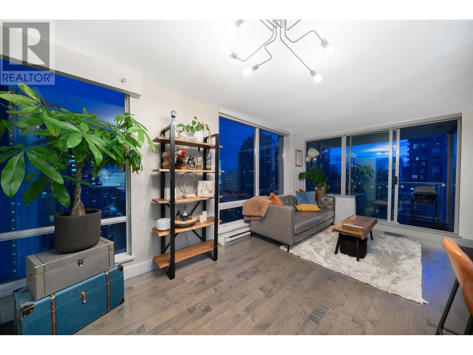 Photo 9 of 1905 535 Smithe Street, Vancouver BC