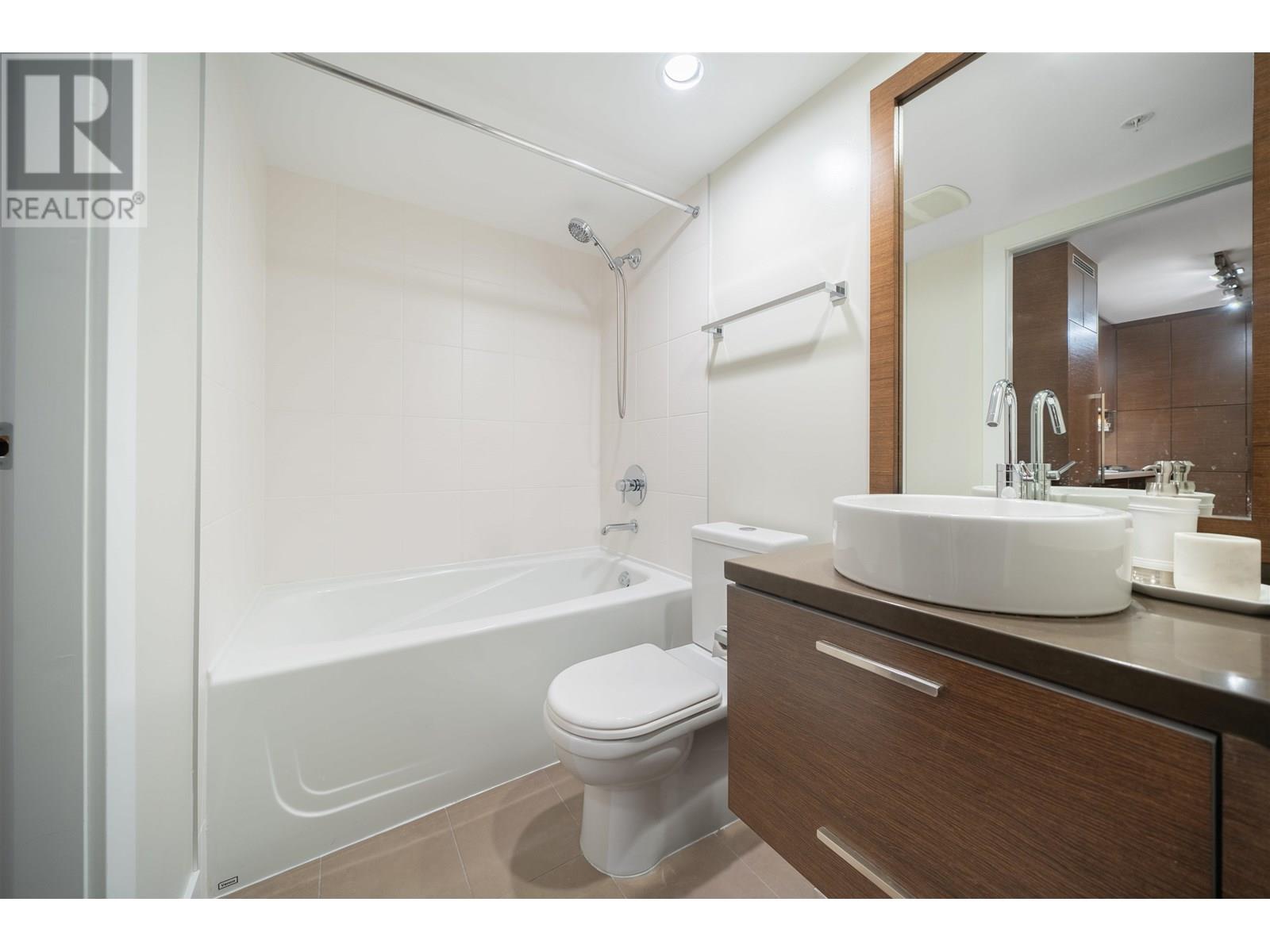 Photo 13 of 1905 535 Smithe Street, Vancouver BC