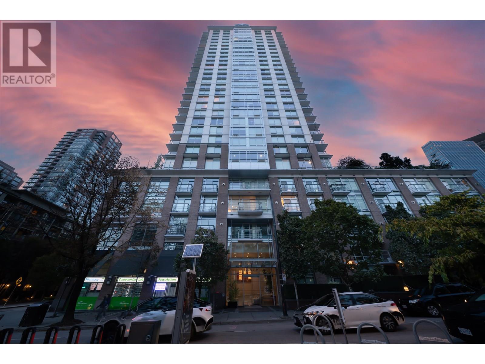 Photo 6 of 1905 535 Smithe Street, Vancouver BC