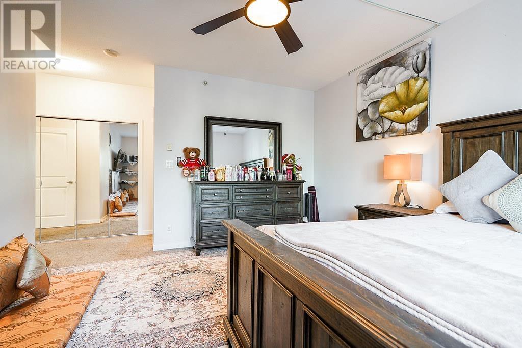 Photo 18 of 304 2225 Holdom Avenue, Burnaby BC