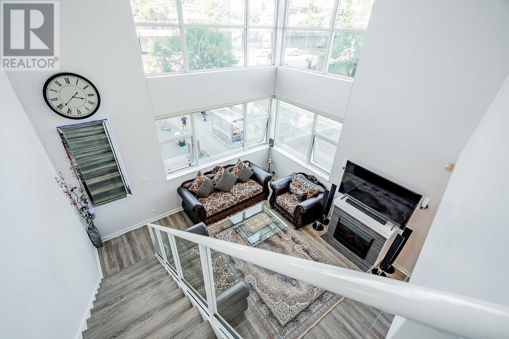 Photo 25 of 304 2225 Holdom Avenue, Burnaby BC