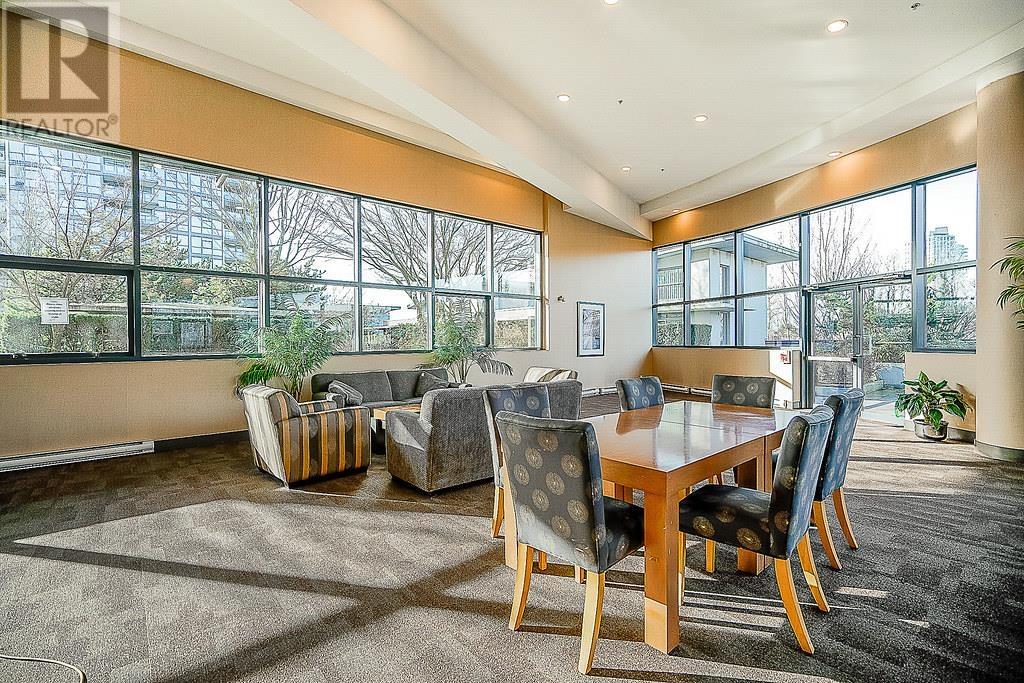 Photo 37 of 304 2225 Holdom Avenue, Burnaby BC