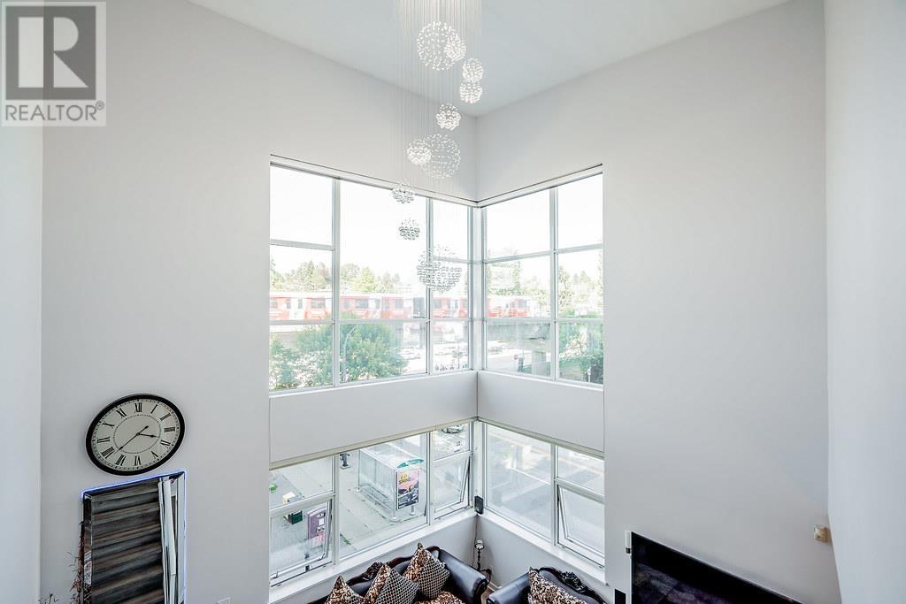Photo 9 of 304 2225 Holdom Avenue, Burnaby BC